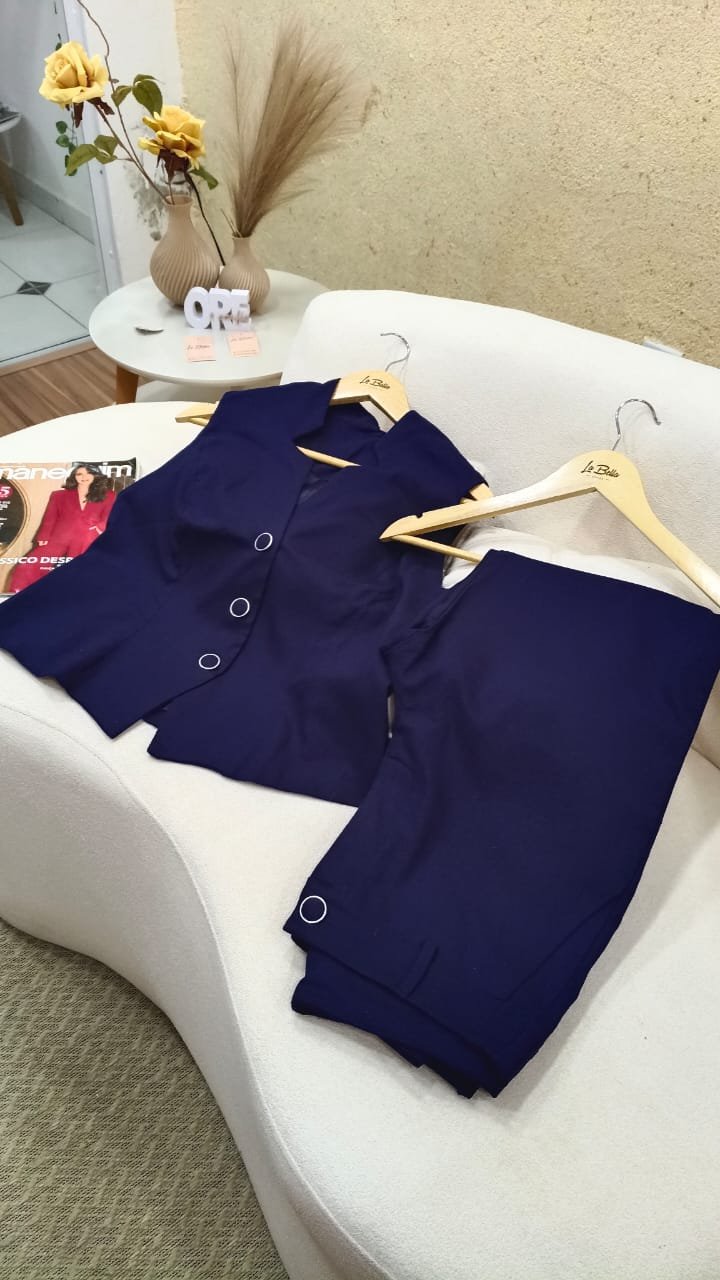 Conjunto Santorini Sofisticado com forro de cetim no colete - Imagem 2